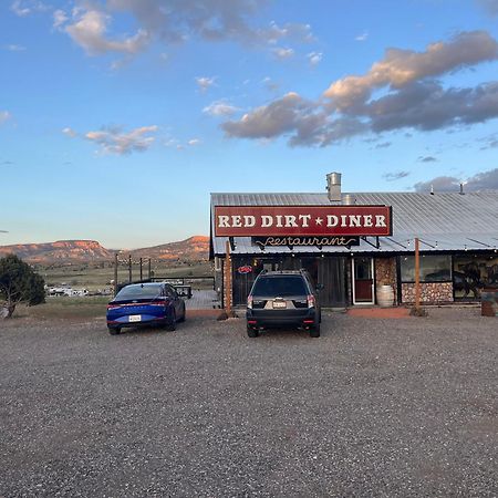The Riverside Ranch Motel And Rv Park Southern Utah Хеч Екстериор снимка