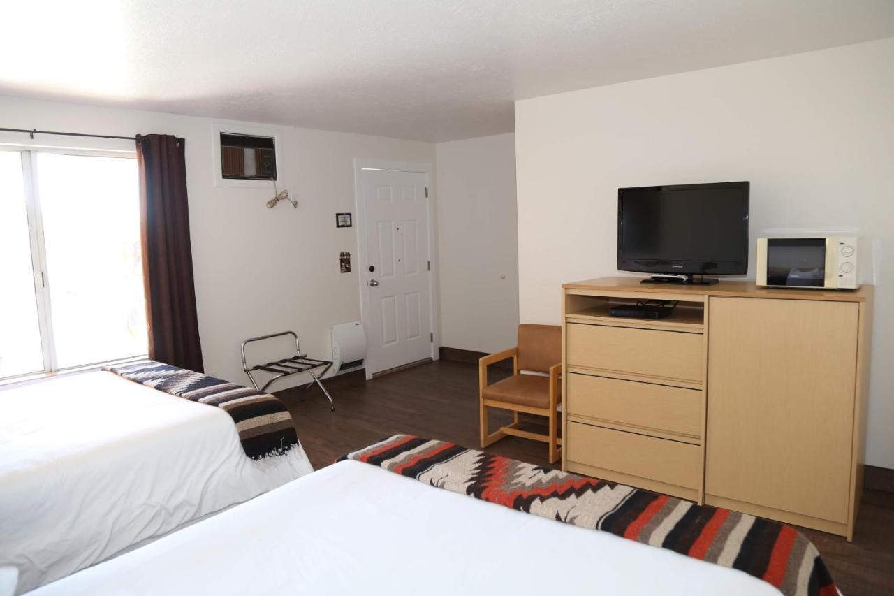 The Riverside Ranch Motel And Rv Park Southern Utah Хеч Екстериор снимка