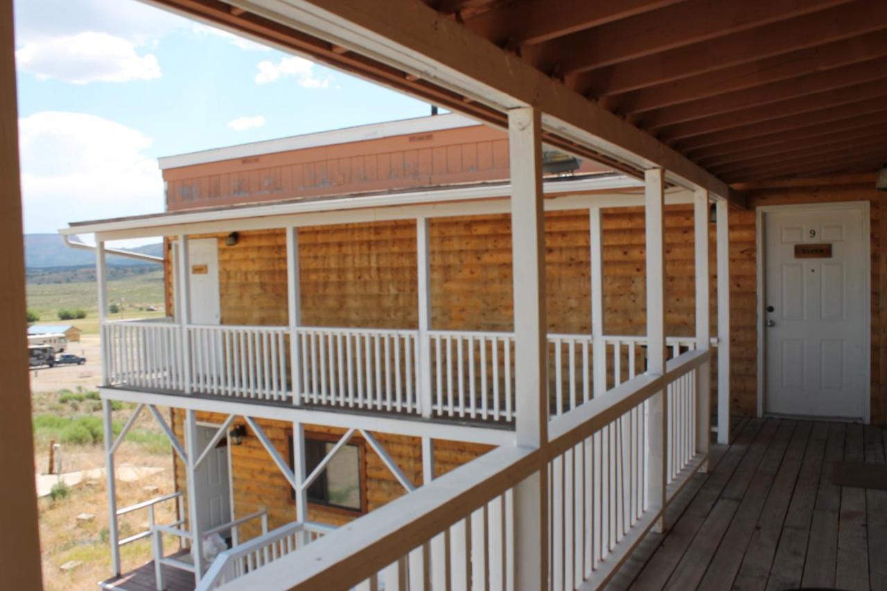The Riverside Ranch Motel And Rv Park Southern Utah Хеч Екстериор снимка