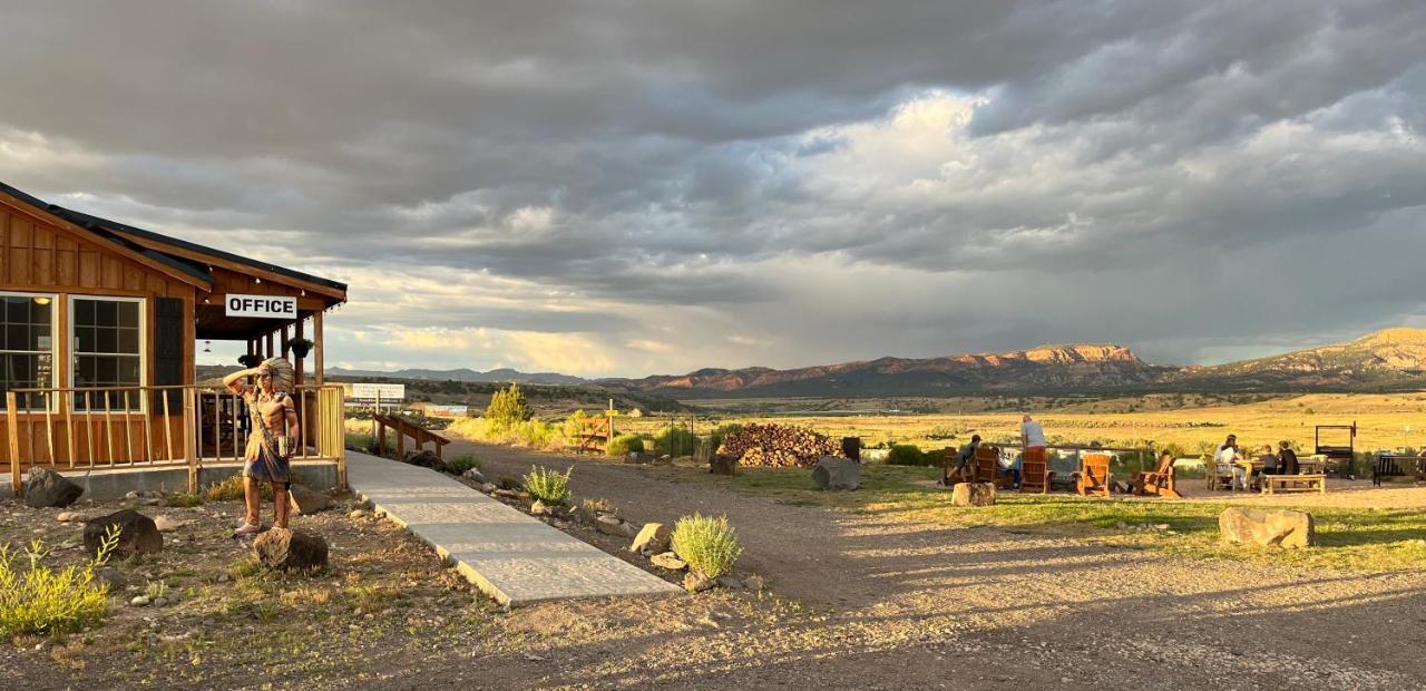 The Riverside Ranch Motel And Rv Park Southern Utah Хеч Екстериор снимка