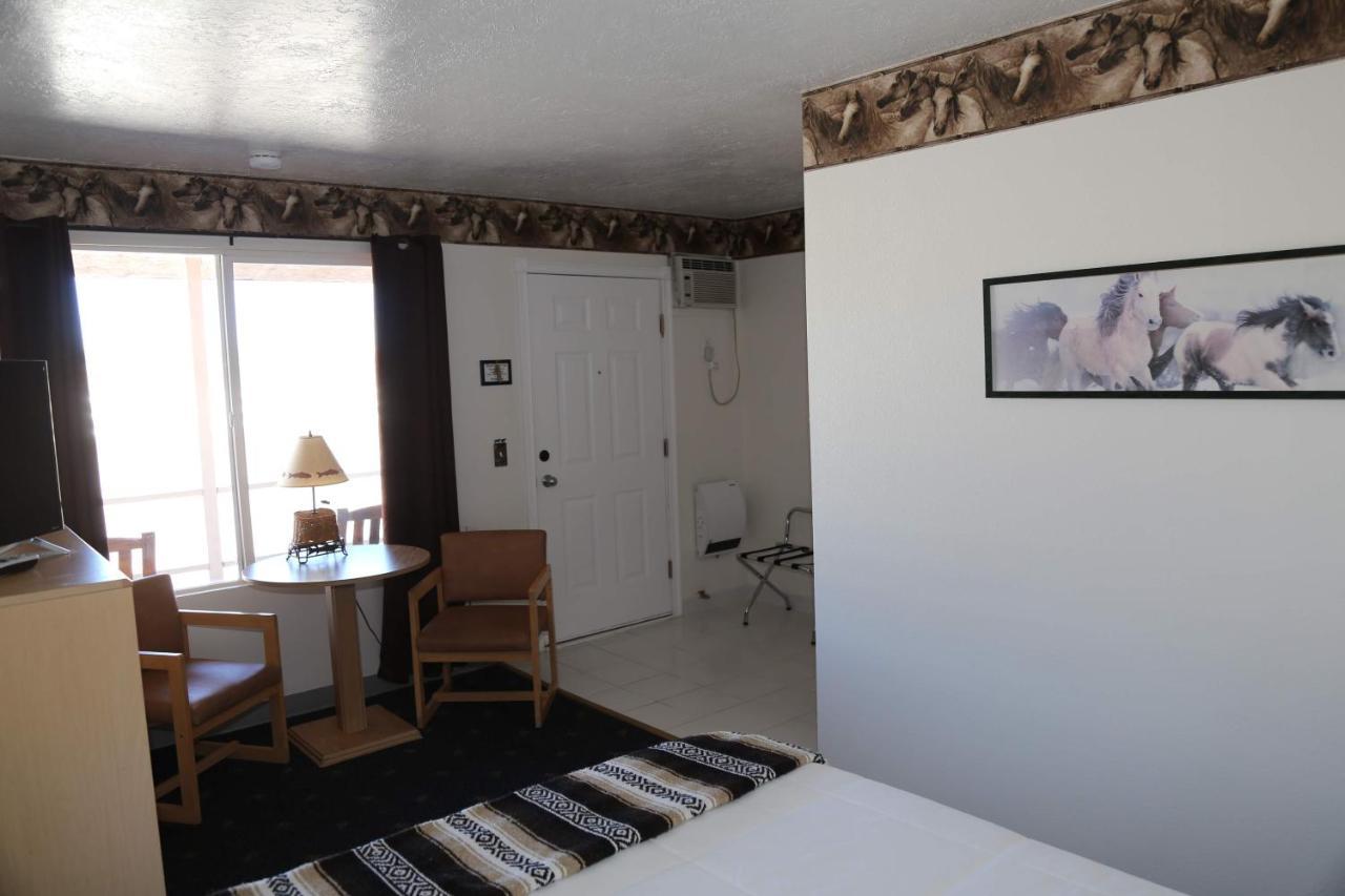 The Riverside Ranch Motel And Rv Park Southern Utah Хеч Екстериор снимка