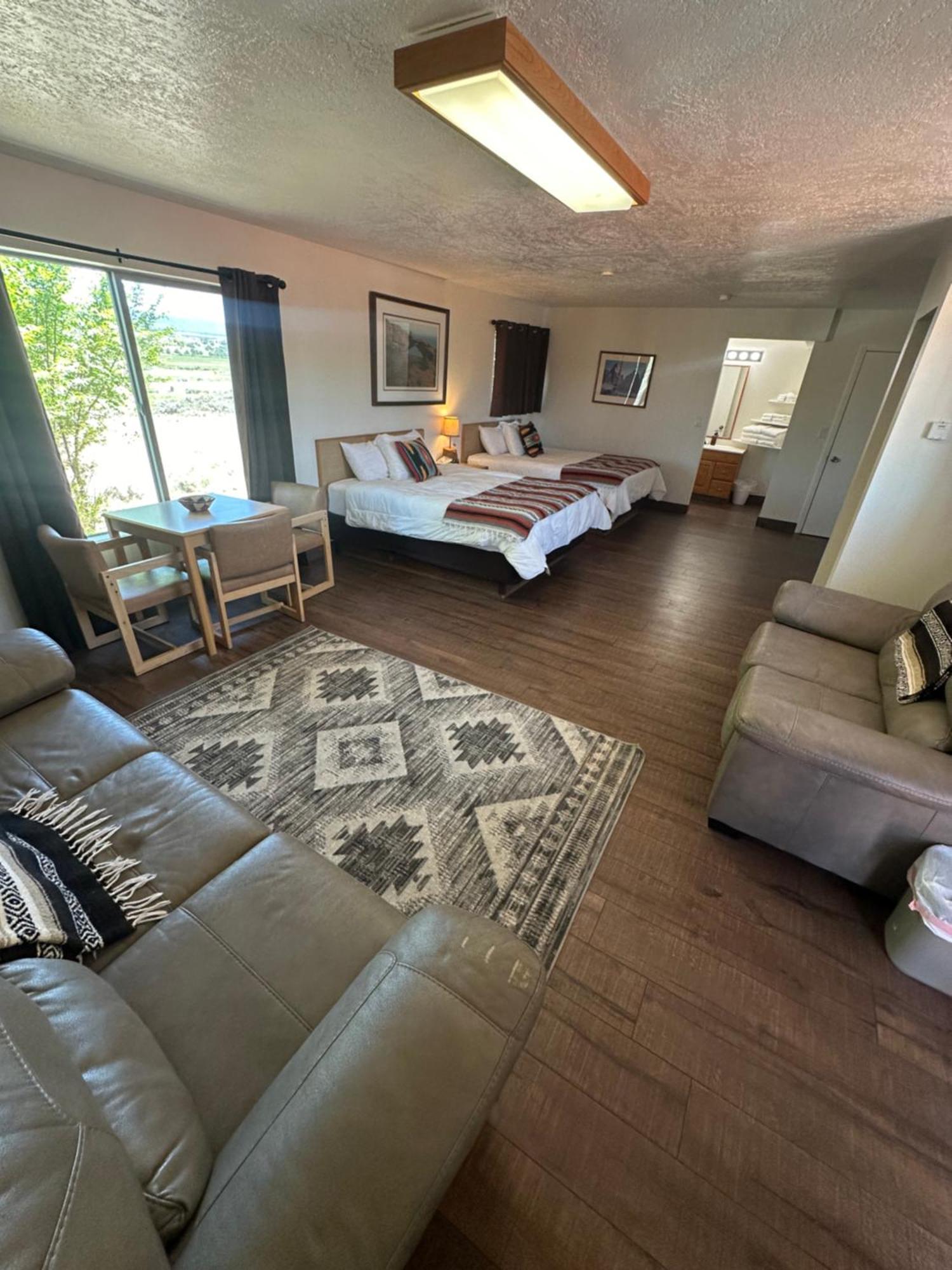 The Riverside Ranch Motel And Rv Park Southern Utah Хеч Екстериор снимка