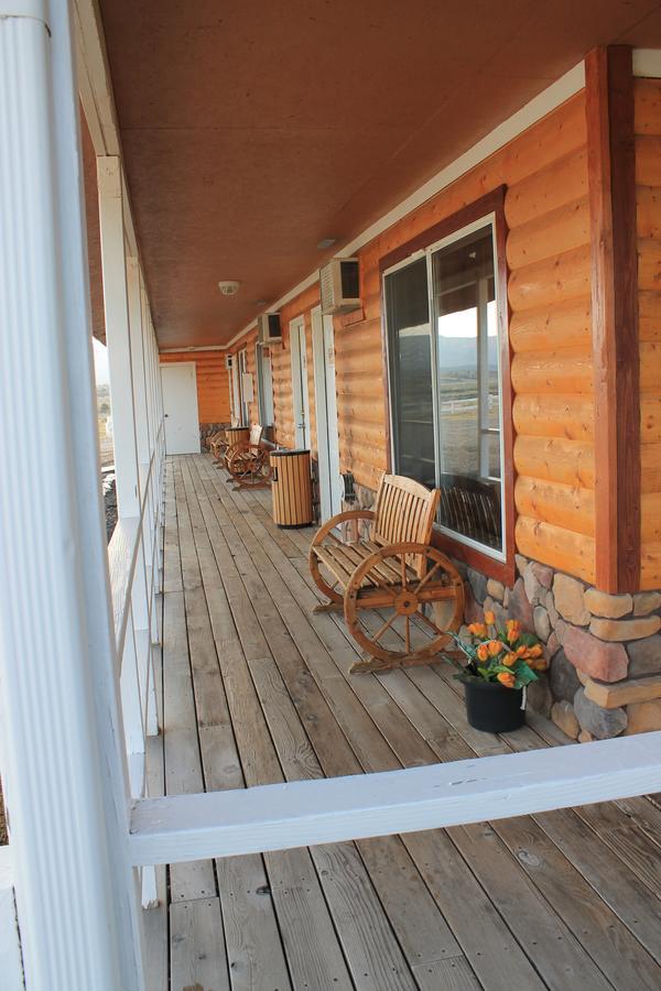 The Riverside Ranch Motel And Rv Park Southern Utah Хеч Екстериор снимка